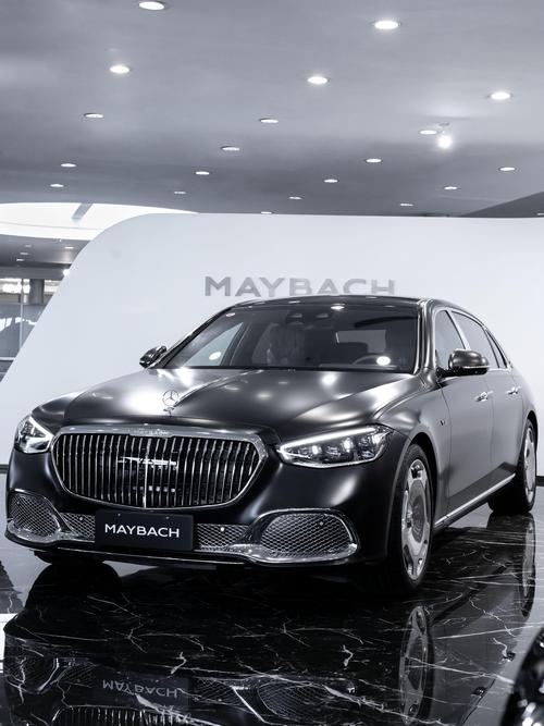 深圳福田区阳浪超企业管理咨询岚图汽车的售后服务让用户无忧出行，迈巴赫未来的豪华车趋势