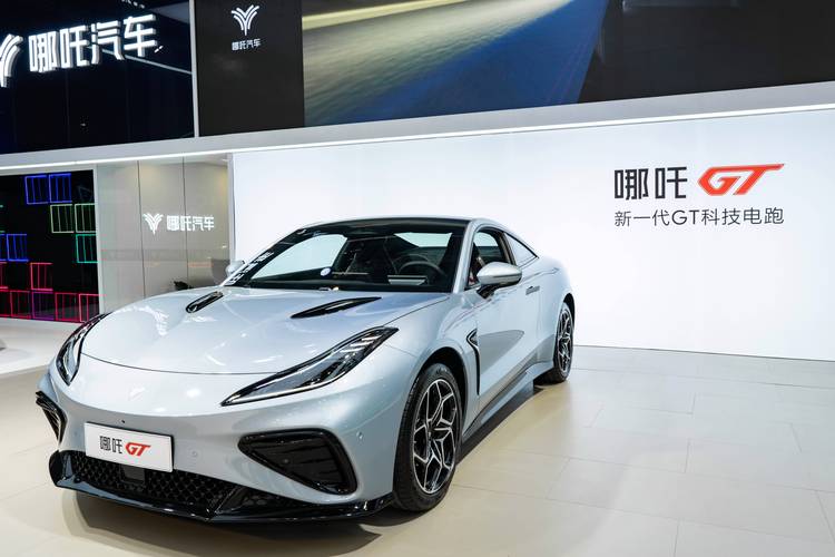 深圳福田区阳浪超企业管理咨询哪吒汽车在智能汽车领域的表现，领途汽车在新能源汽车市场中的影响力